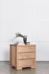 Willo Bedside Table
