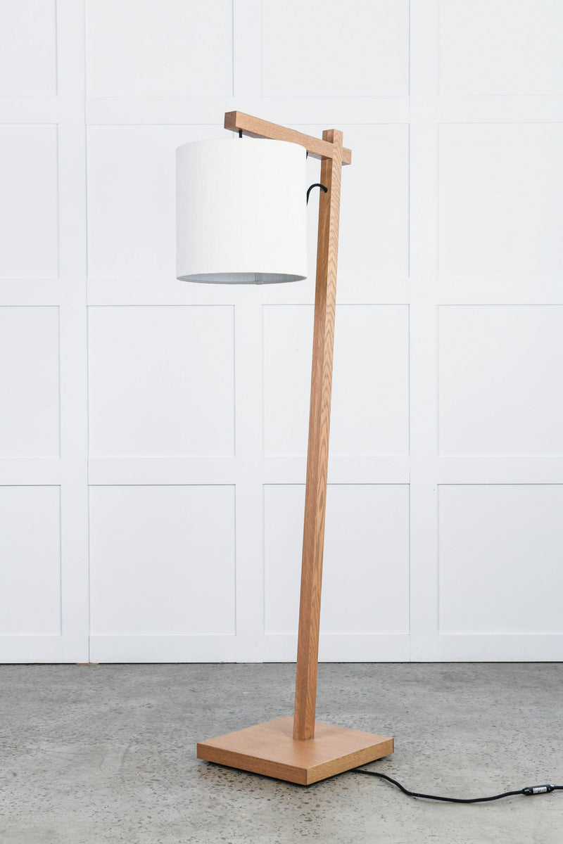 Callyn Standing Lamp | By Artifex