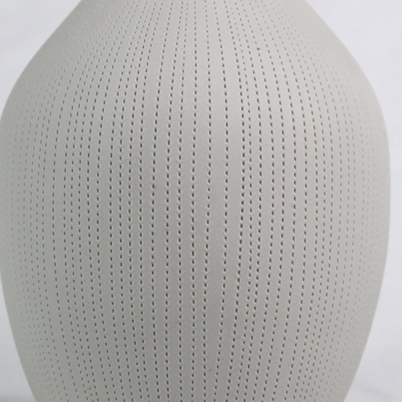 Myrtea Vase