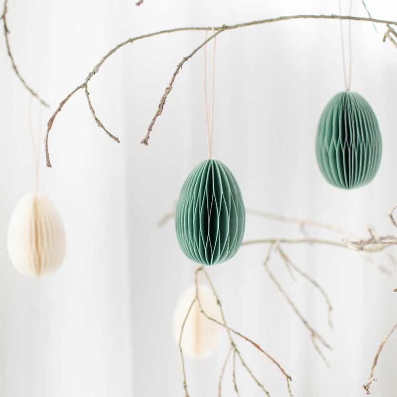 Paper Hanging Easter Egg - Off-white | Nordic Rooms