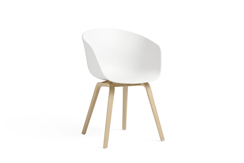 About A Chair - AAC22 White/Oak | By HAY