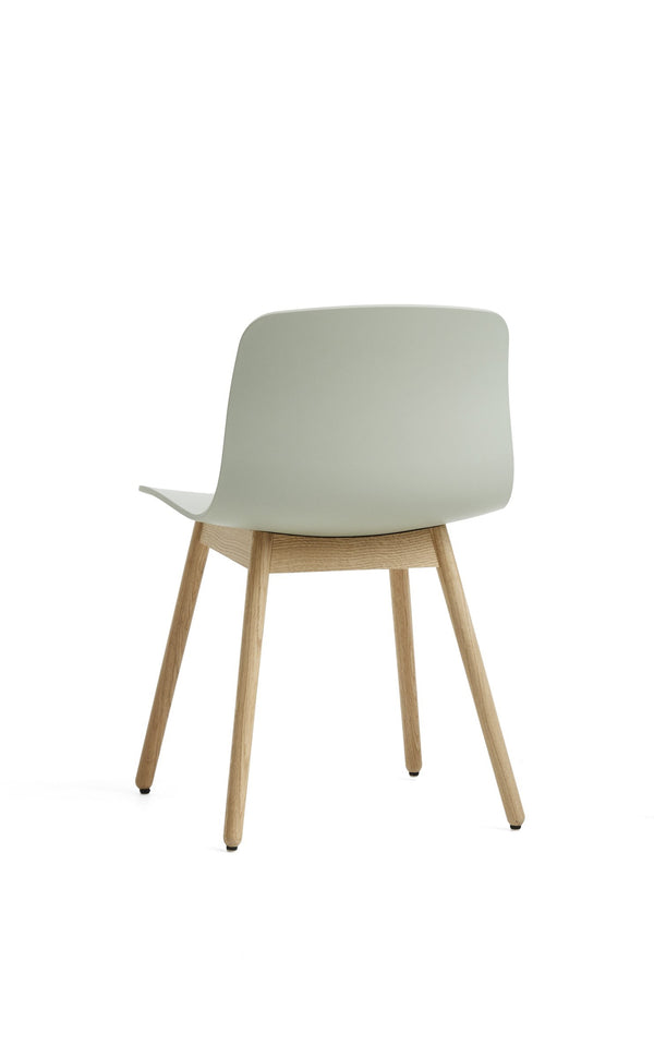 About a Chair - AAC12 Grey/Oak | By HAY
