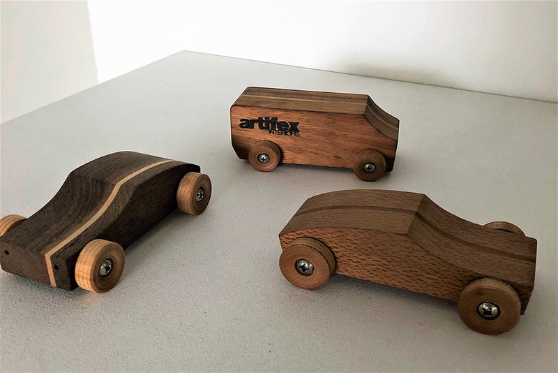 Toy Van | By Artifex