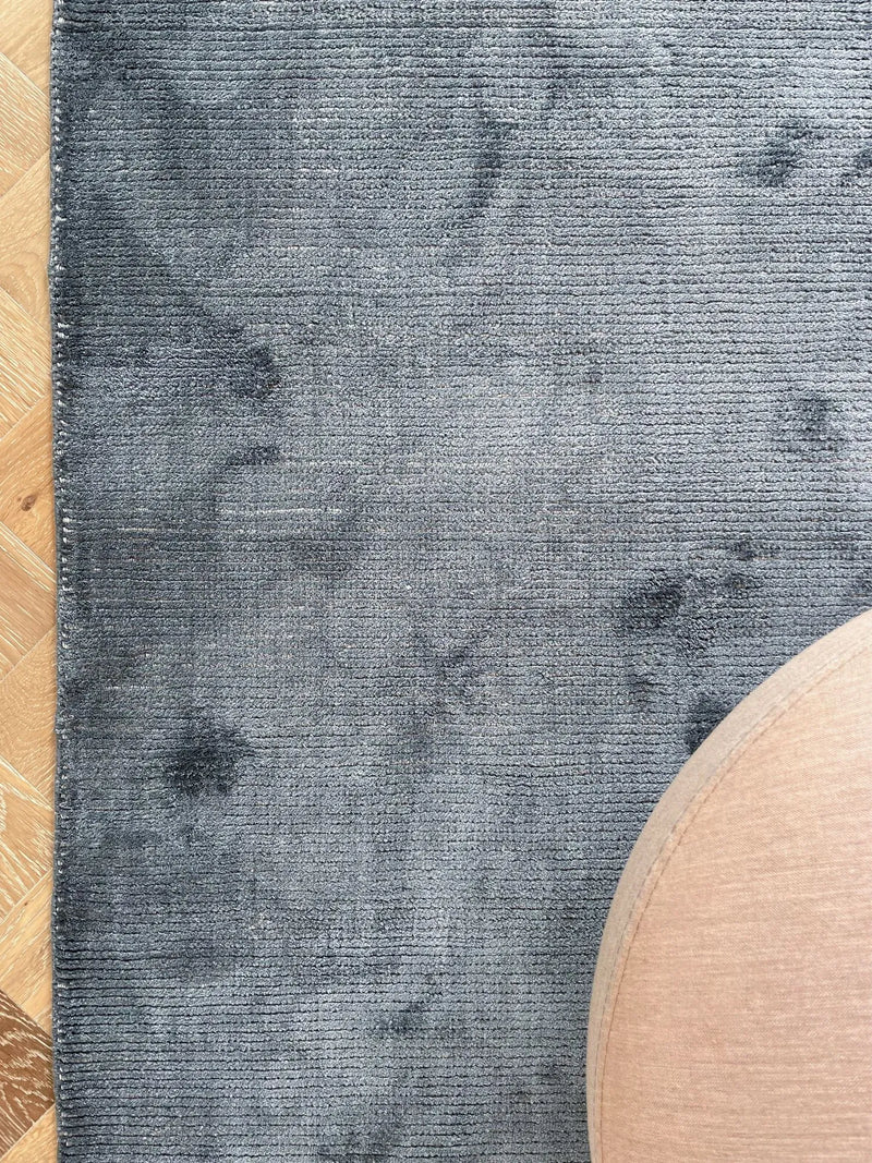 Massa Rug Moonlit