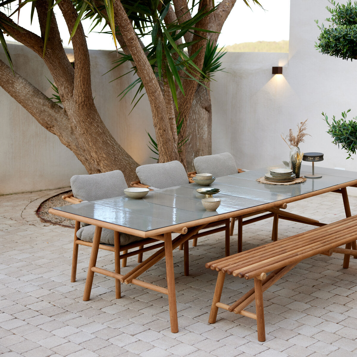 Sticks Dining Table - Artifex
