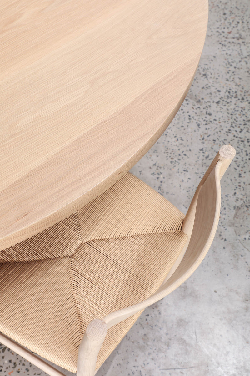 Tri Dining Table | By Artifex