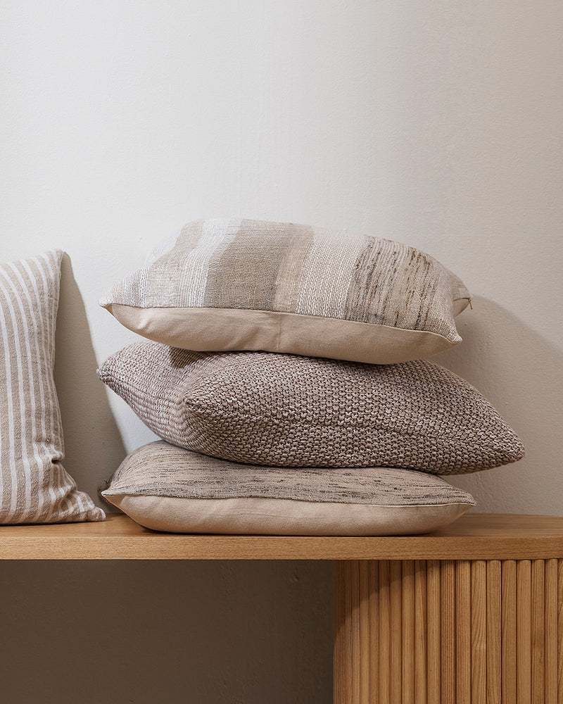 Floyd Cushion Oatmeal | BAYA