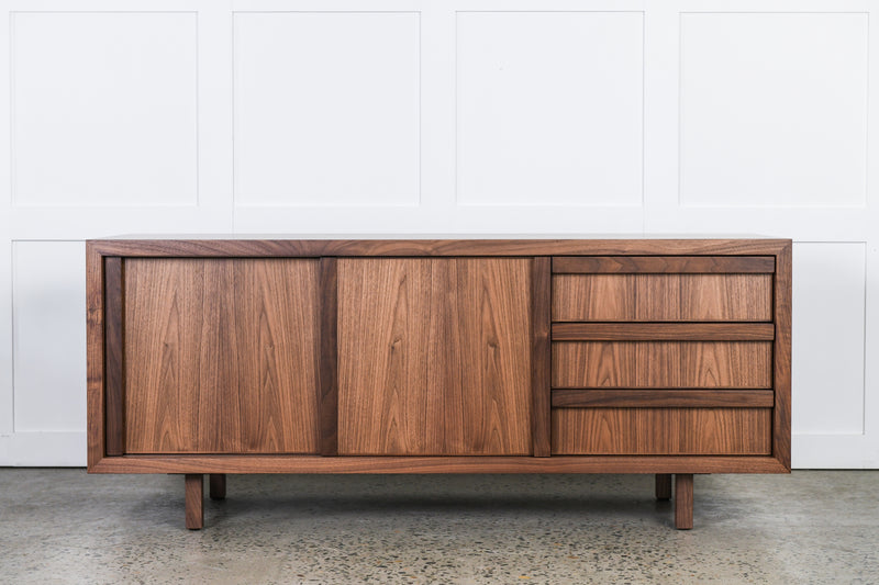 Nova Sideboard