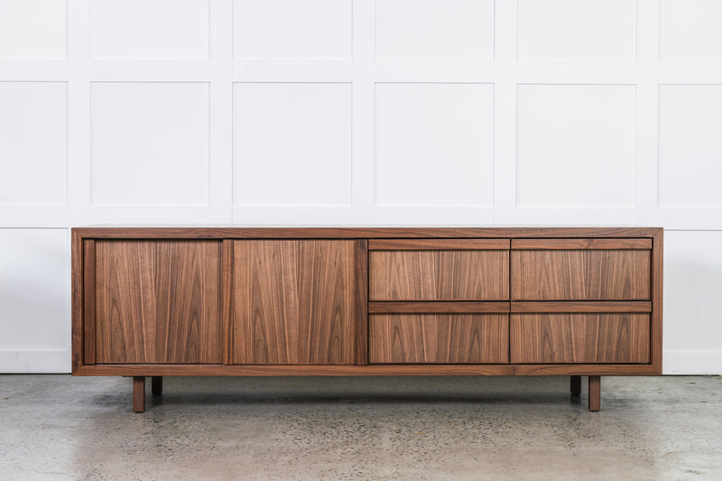 Nova Sideboard