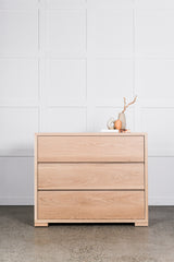 Willo Chest of Drawers | By Artifex