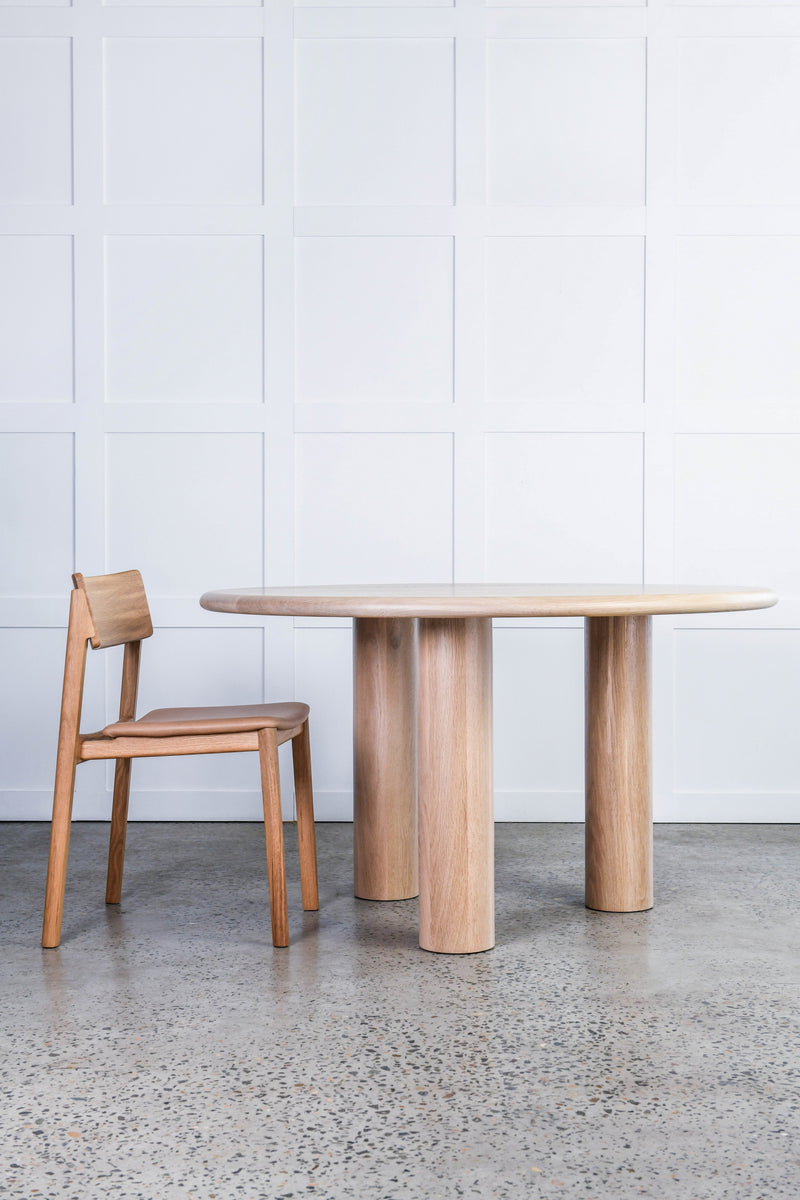 Cam Dining Table | By Artifex