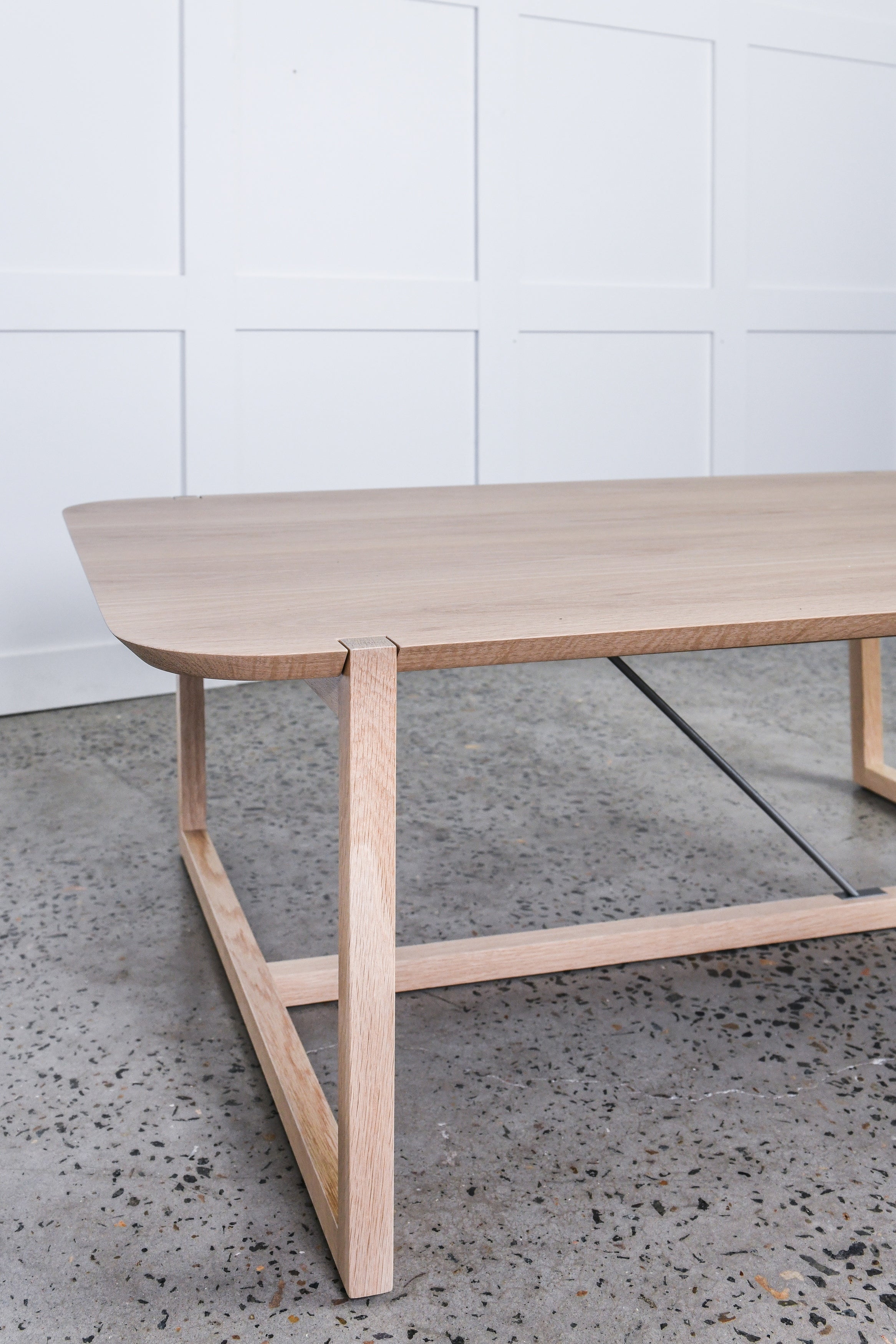 markham-coffee-table-squarerectangle - Artifex