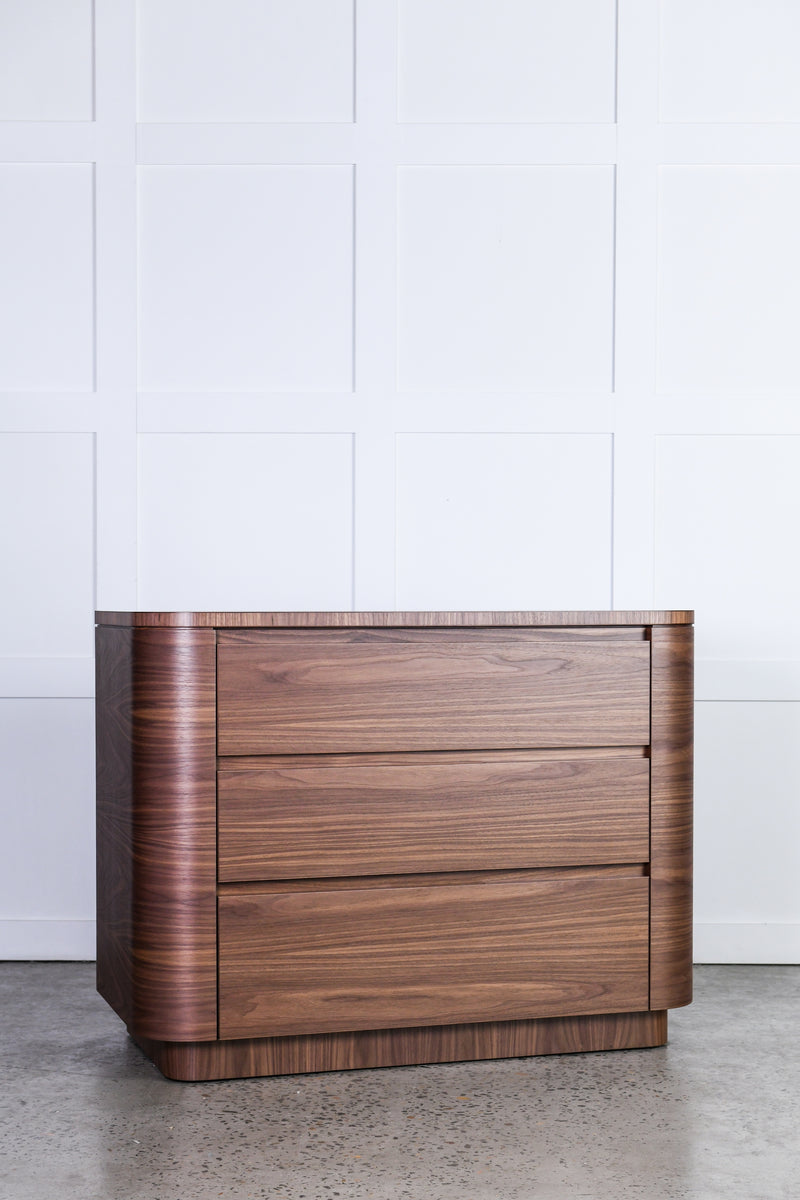 Nautilus Chest of Drawers | By Artifex